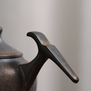 Ceramic single pot tea maker