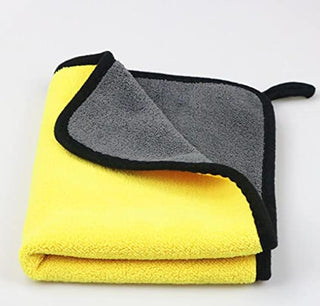 Showay 3pcs Microfiber Car Drying Towel for Car Cleaning and Detailing, Double Sided, Extra Thick Plush Microfiber Towel Lint Super Absorbent Detailing Towel for Car | Windows | Screen and Kitchen |