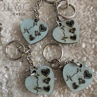 Julie & Co four leaf clover 18K gold plated Jewelry set Jewellery set for women, comes with a cute keychain in a Julie & Co neat gift box.