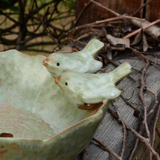 JARPSIRY QIANSHENG Ceramic Birdbath Bowl Wild Bird Feeder Bird Food Holder Container Bird Feeding Tray for Outside Bee Bird Water Bath Outdoor Garden Courtyard Decoration