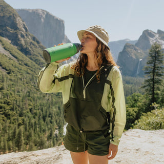 bottlebottle BOTTLE BOTTLE 32oz Insulated Water Bottle Stainless Steel Sport Water Bottle with Straw Dual-use Lid Design for Gym with Pill Box (green)