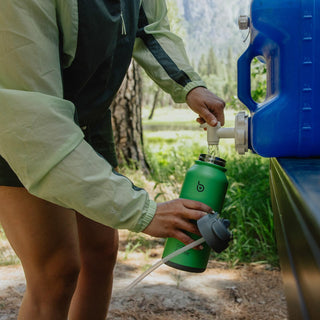 bottlebottle BOTTLE BOTTLE 32oz Insulated Water Bottle Stainless Steel Sport Water Bottle with Straw Dual-use Lid Design for Gym with Pill Box (green)