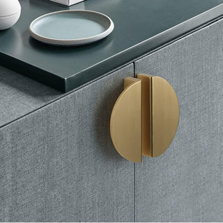 AOBITE 2 Pack Brushed Gold Semicircle Cabinet knobs Kitchen Cabinet Pulls with Vintage Cupboard Drawers Hardware Dresser Drawer Handles Kitchen Cabinet Handles (L, 2 Pack, Brushed Gold)
