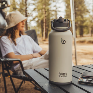 bottlebottle BOTTLE BOTTLE 32oz Insulated Water Bottle Stainless Steel Sport Water Bottle with Straw Dual-use Lid Design for Gym with Pill Box (green)