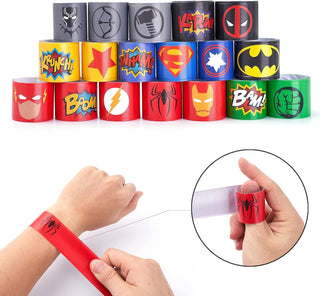 Beauenty Party Articles Superhero Birthday Party Gift Set Includes 18 Pcs Party Articles Superhero masks， 18Pcs Keychains 18Pcs Gifts Bag，36pcs Superhero Hand Slap Bracelet(108PC)