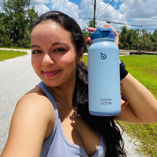 bottlebottle BOTTLE BOTTLE 32oz Insulated Water Bottle Stainless Steel Sport Water Bottle with Straw Dual-use Lid Design for Gym with Pill Box (green)