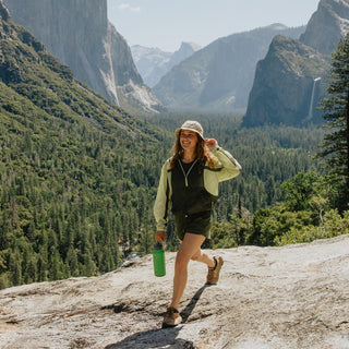 bottlebottle BOTTLE BOTTLE 32oz Insulated Water Bottle Stainless Steel Sport Water Bottle with Straw Dual-use Lid Design for Gym with Pill Box (green)