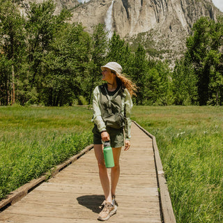 bottlebottle BOTTLE BOTTLE 32oz Insulated Water Bottle Stainless Steel Sport Water Bottle with Straw Dual-use Lid Design for Gym with Pill Box (green)