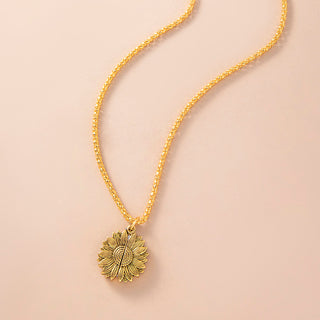 Vintage Gold Sunflower Locket Necklace Stainless Steel Class Of 2022 Graduate Cap Necklaces For Men Women Graduation Jewelry